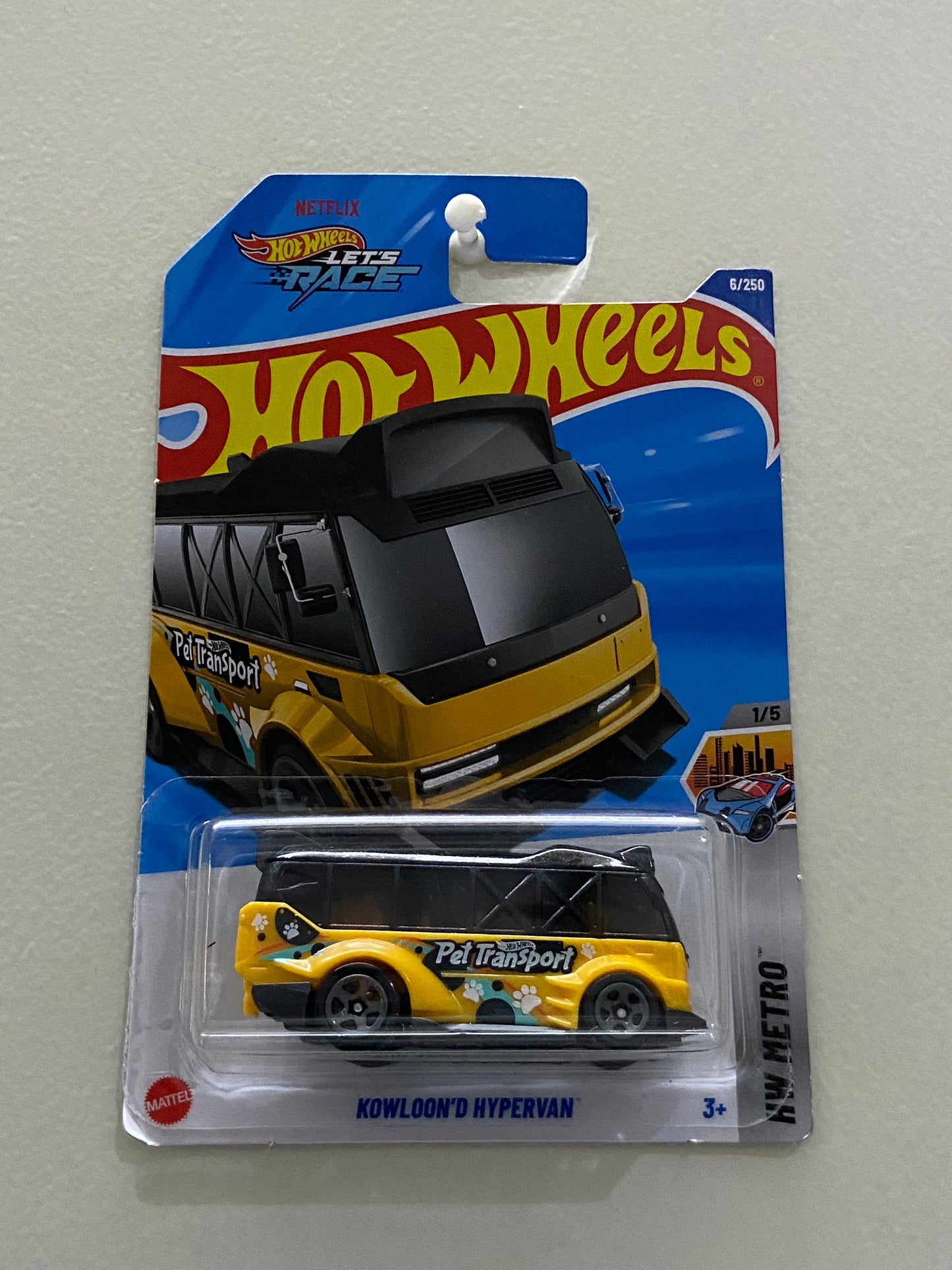Hot Wheels Knowloon’d Hypervan