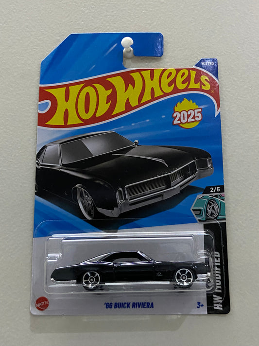 Hot Wheels 66 Buick Riviera
