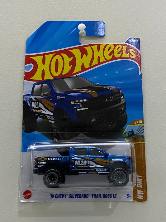 Hot Wheels 19 Chevy Silverado Trail Boss LT