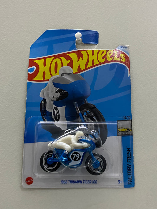 Hot Wheels 1966 Triumph Tiger 100
